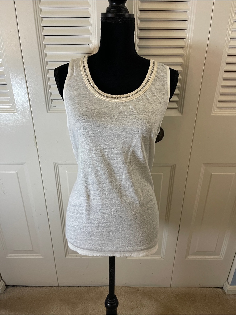 Ann Taylor Light Gray Lace-Trim Sleeveless Tank